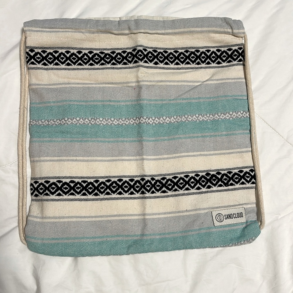 NWOT SoundCloud string bag.